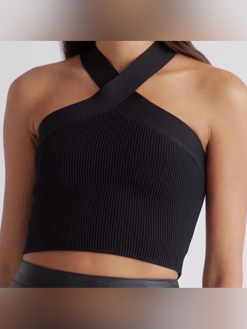 Aritzia Babaton Criss Cross Halter Top - Sz M